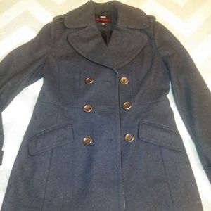 40 % wool elegant jacket with beautiful details